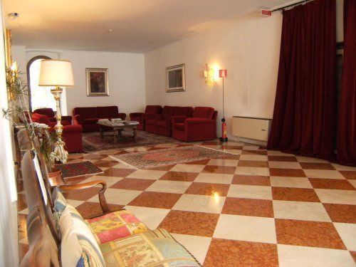 Hotel Europa Udine Buitenkant foto